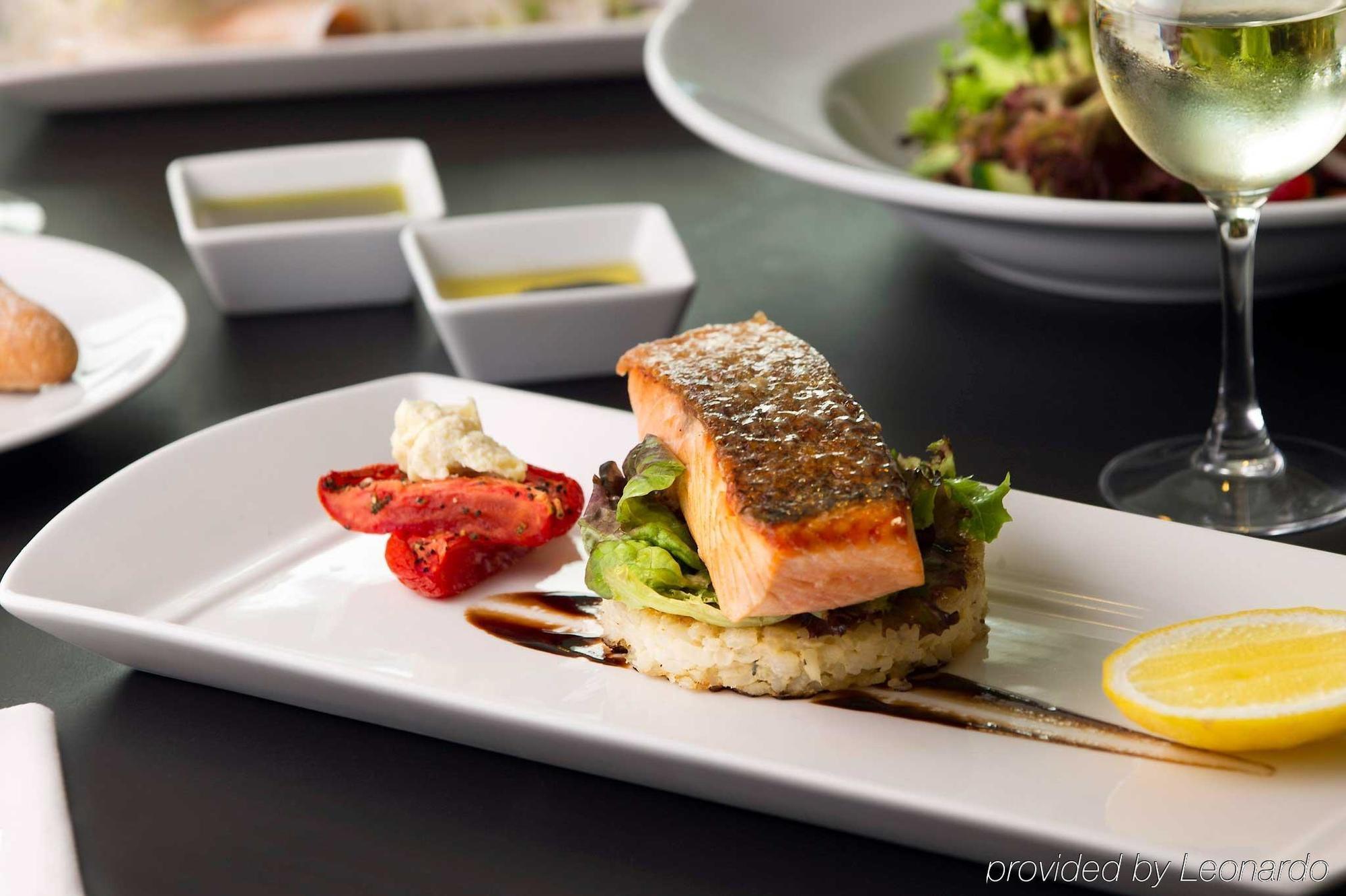 Novotel Brisbane Airport المطعم الصورة